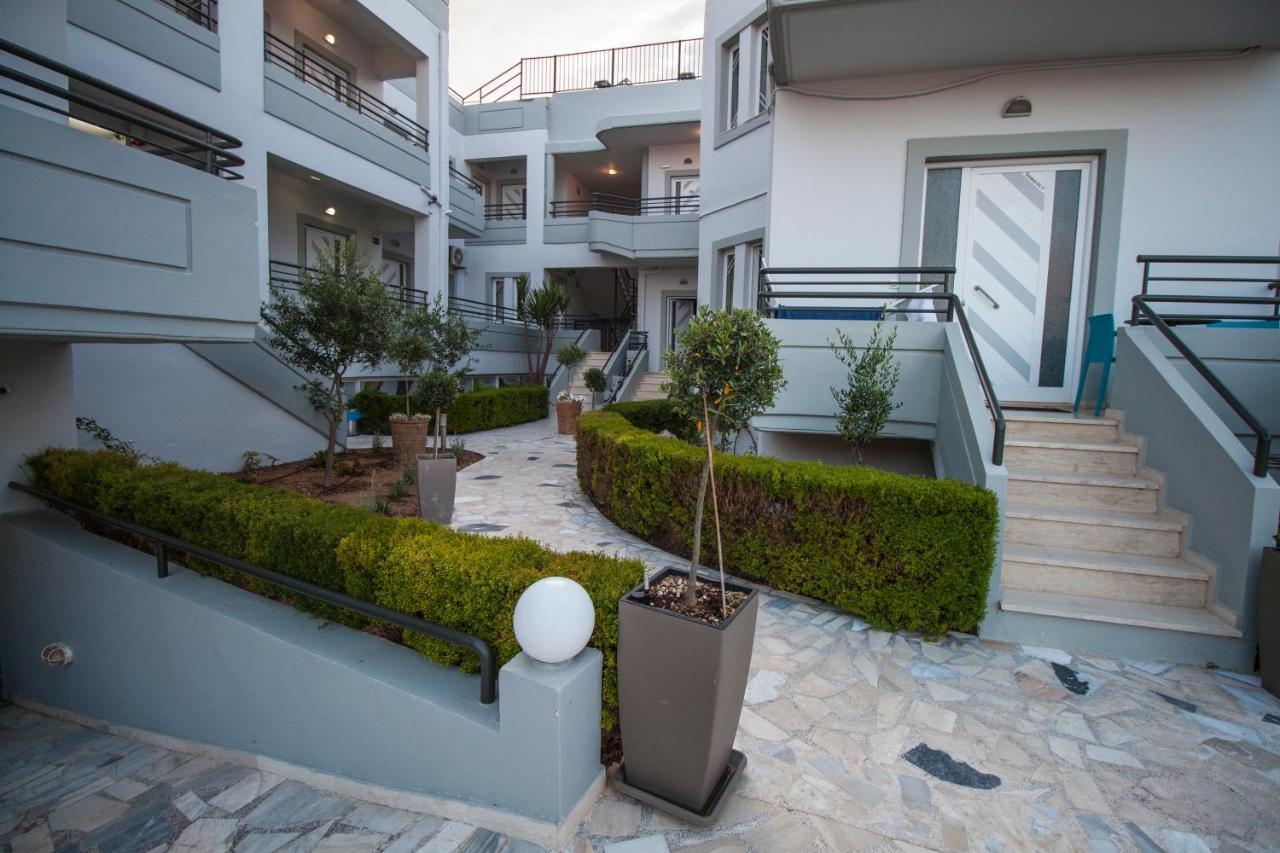 Elia Stalos Apartments Екстер'єр фото