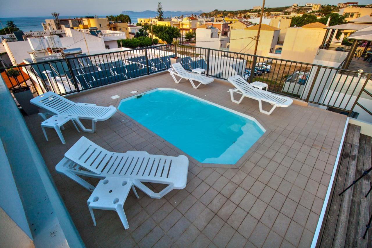 Elia Stalos Apartments Екстер'єр фото